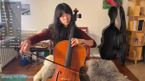 Snapshot of chiloschista chatting on 21, 10, 2025 judith online show from 21, 10, 2025