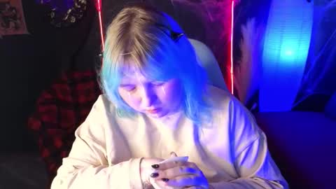 Snapshot of chimberwol chatting on 28, 10, 2025 Chim-Chim online show from 28, 10, 2025