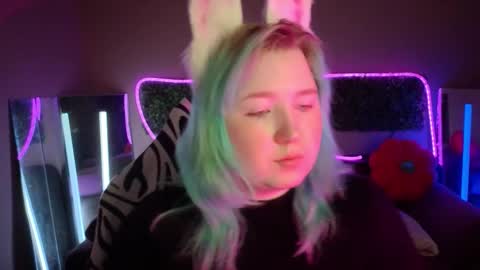 Snapshot of chimberwol chatting on 11, 11, 2025 Chim-Chim online show from 11, 11, 2025