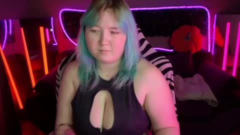 Snapshot of chimberwol chatting on 21, 11, 2025 Chim-Chim online show from 21, 11, 2025