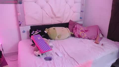 sophia online show from 26, 2, 2025