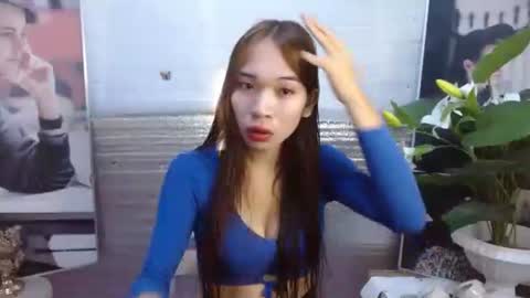 Snapshot of chloe_bilat chatting on 16, 9, 2025 chloe_bilat online show from 16, 9, 2025