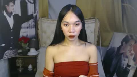 Snapshot of chloe_bilat chatting on 21, 11, 2025 chloe_bilat online show from 21, 11, 2025