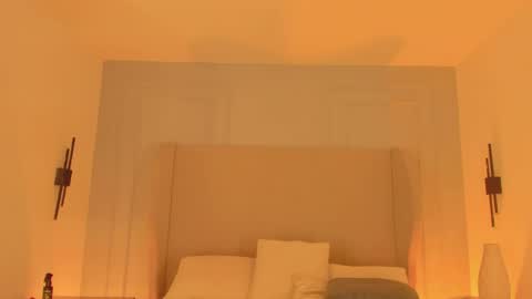 Snapshot of chloe_dee_ chatting on 18, 4, 2026 Chloe online show from 18, 4, 2026