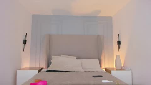 Snapshot of chloe_dee_ chatting on 21, 4, 2026 Chloe online show from 21, 4, 2026