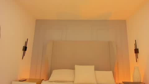 Snapshot of chloe_dee_ chatting on 24, 4, 2026 Chloe online show from 24, 4, 2026