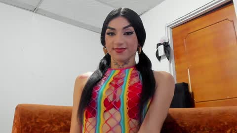 Snapshot of chloe_evanx_ chatting on 10, 1, 2025 Chloe Evanx  online show from 10, 1, 2025