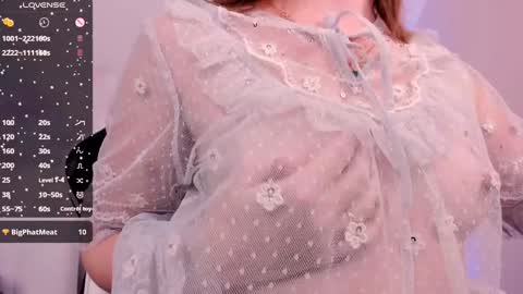 Snapshot of chloe_jeense chatting on 6, 2, 2025 Chloe online show from 6, 2, 2025