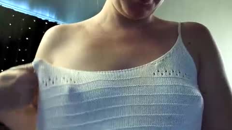 Chloe online show from 25, 6, 2026