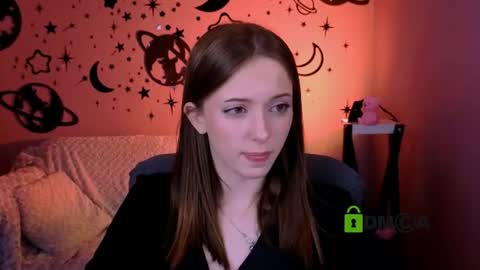 Snapshot of chloe_ley chatting on 25, 6, 2026 chloe_ley online show from 25, 6, 2026