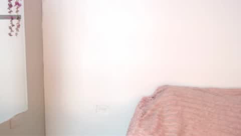 chloe_peach_ online show from 27, 5, 2026