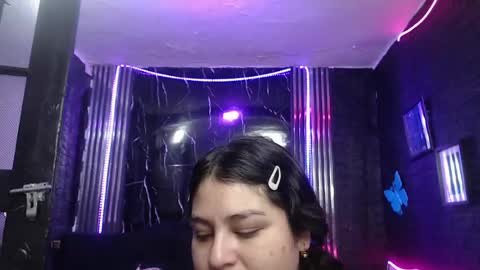 chloe_smith5 online show from 18, 5, 2026