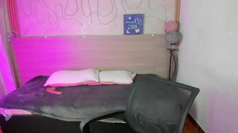 chloe_stark_ online show from 27, 5, 2026