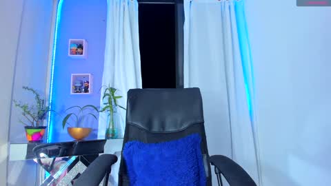 Chloe Miller  online show from 16, 1, 2025