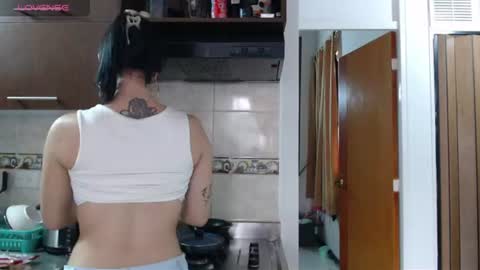 Chloe  online show from 23, 7, 2026
