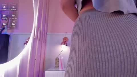   online show from 4, 2, 2026