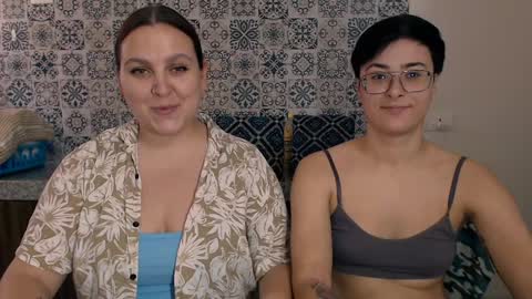 Eva and Sandra online show from 4, 2, 2025