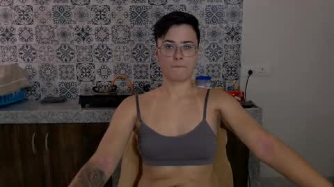 Eva and Sandra online show from 27, 2, 2025