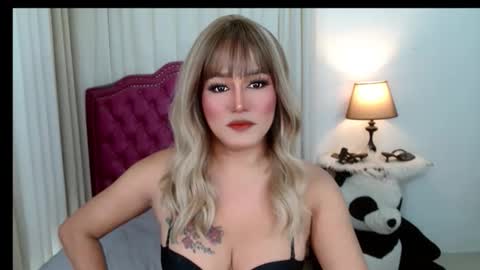 Snapshot of chloeasian chatting on 12, 2, 2026 Chloe online show from 12, 2, 2026