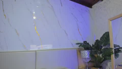 Chloee online show from 20, 11, 2025