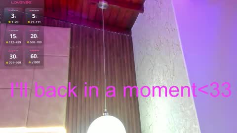 Chloee online show from 15, 12, 2025