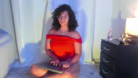 Chloe fixxx online show from 1, 7, 2026
