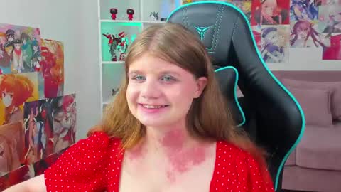 Snapshot of chloehalses chatting on 29, 6, 2026 ChloeHalses online show from 29, 6, 2026