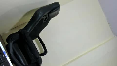 chloelana online show from 4, 3, 2026