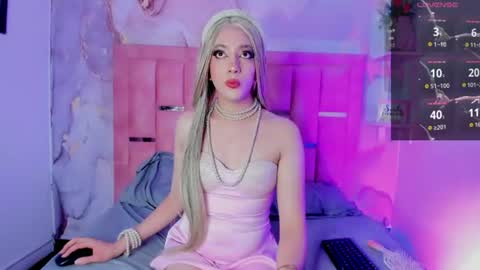 Chloe Nix  online show from 8, 7, 2026
