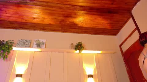 Chloe rosse online show from 23, 12, 2025