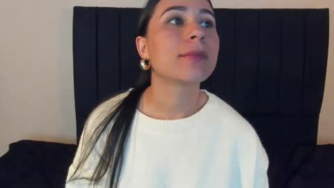 ChloeTurner  online show from 29, 1, 2025