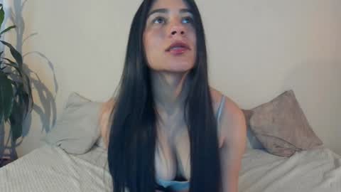 ChloeTurner  online show from 2, 2, 2025