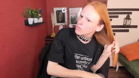 Snapshot of chloevalentinee chatting on 5, 10, 2025 Chloe online show from 5, 10, 2025