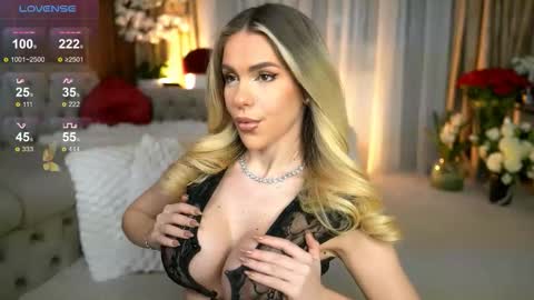 Chloe online show from 9, 3, 2026