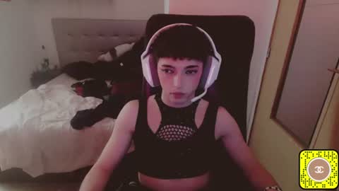 chloevenommm online show from 14, 6, 2026