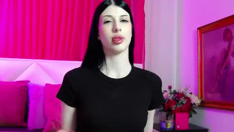 Snapshot of chloey_love_is chatting on 8, 7, 2026 Chloey online show from 8, 7, 2026