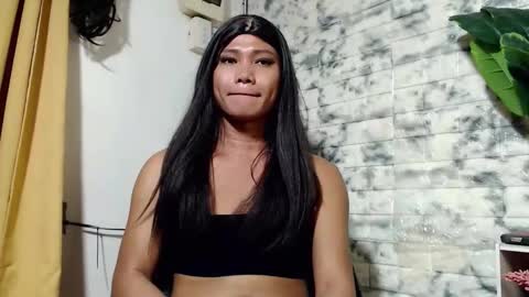 chloiedelight14 online show from 12, 4, 2026