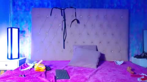 chlooe_zoe online show from 13, 2, 2025