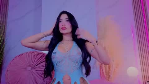 Snapshot of chlooee_ chatting on 30, 4, 2026 Chlooe online show from 30, 4, 2026