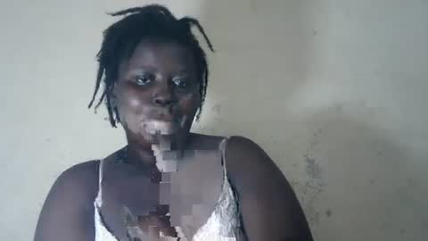 Snapshot of choclate_goddess chatting on 25, 10, 2025 Paula online show from 25, 10, 2025