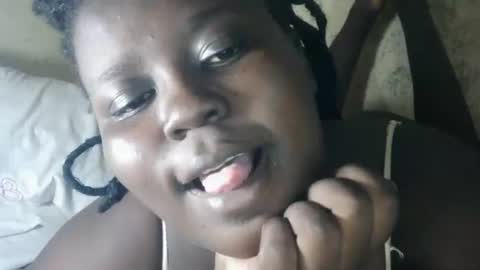 Snapshot of choclate_goddess chatting on 27, 11, 2025 Paula online show from 27, 11, 2025