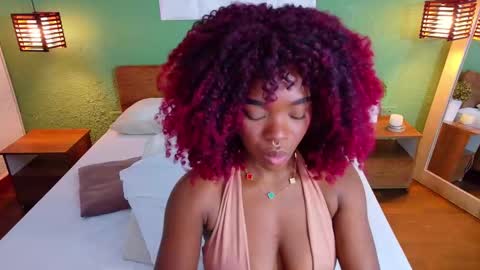 Snapshot of choco_goddess_ chatting on 11, 9, 2025 Camila Love online show from 11, 9, 2025