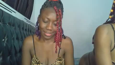 Snapshot of chocobear22 chatting on 13, 11, 2025 chocobear22 online show from 13, 11, 2025