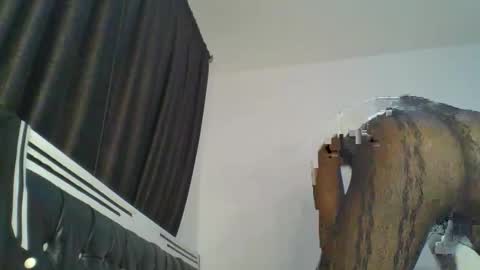 Snapshot of chocobear22 chatting on 16, 11, 2025 chocobear22 online show from 16, 11, 2025