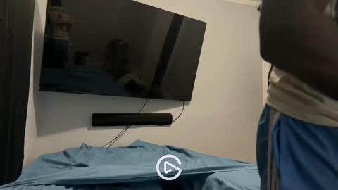 chocolatedolla online show from 20, 1, 2025