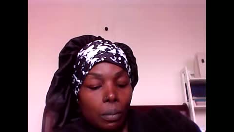 Snapshot of chocolatedrop_ chatting on 21, 9, 2025 chocolatedrop_ online show from 21, 9, 2025