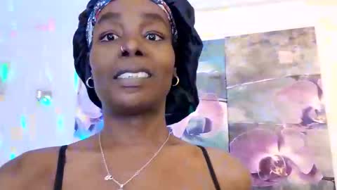 Snapshot of chocolatedrop_ chatting on 17, 11, 2025 chocolatedrop_ online show from 17, 11, 2025