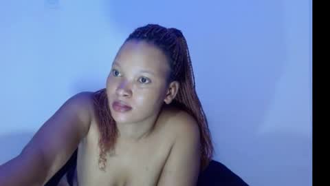 chocolatemilkebony online show from 23, 2, 2025