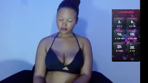 chocolatemilkebony online show from 1, 3, 2025