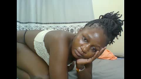 Snapshot of chocolateskin4 chatting on 18, 10, 2025 JANE online show from 18, 10, 2025